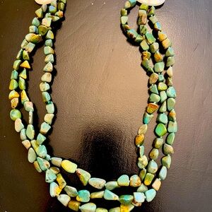 Necklace 3 strand turquoise colored
